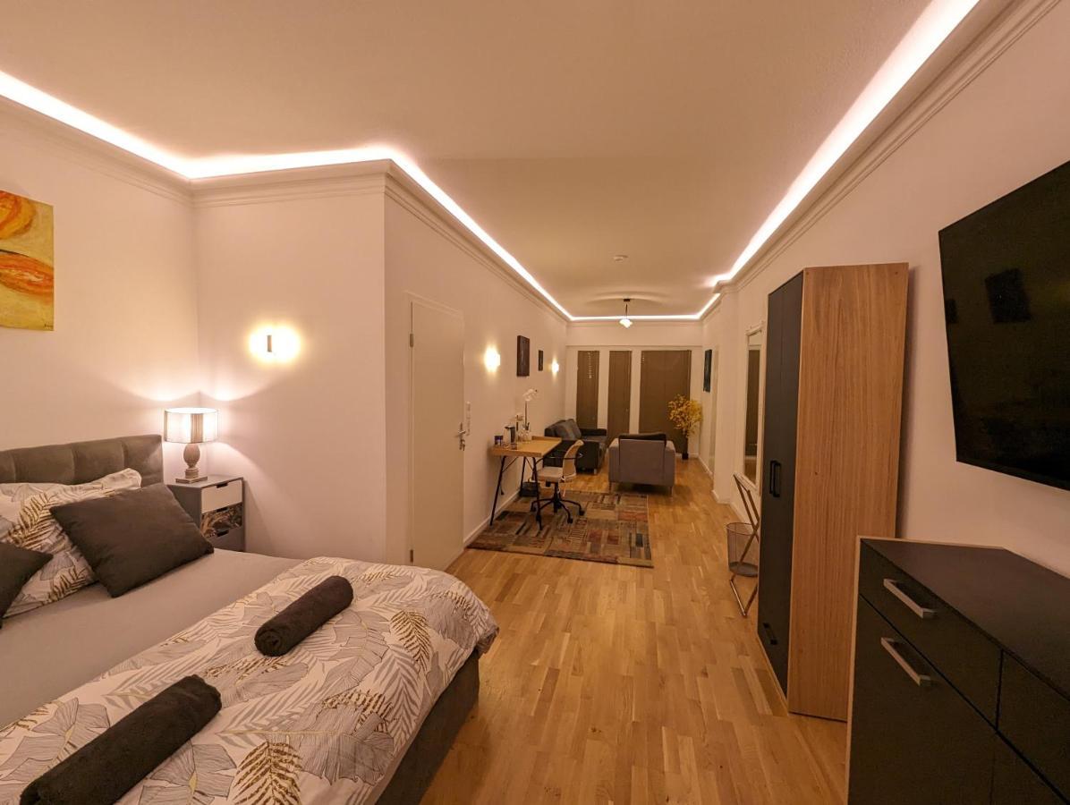 Gemuetliche Zimmer Im Herzen Der Stadt Em-Apartments Deutschland Bielefeld Eksteriør bilde