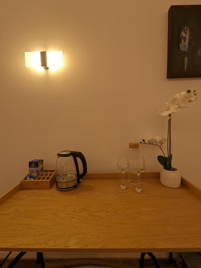 Gemuetliche Zimmer Im Herzen Der Stadt Em-Apartments Deutschland Bielefeld Eksteriør bilde