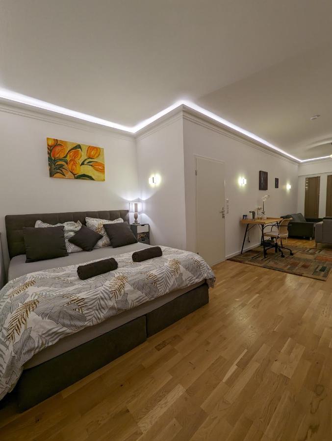 Gemuetliche Zimmer Im Herzen Der Stadt Em-Apartments Deutschland Bielefeld Eksteriør bilde