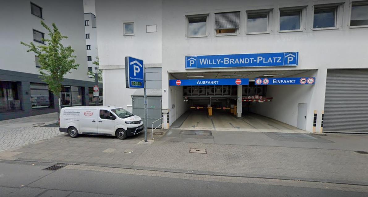Gemuetliche Zimmer Im Herzen Der Stadt Em-Apartments Deutschland Bielefeld Eksteriør bilde
